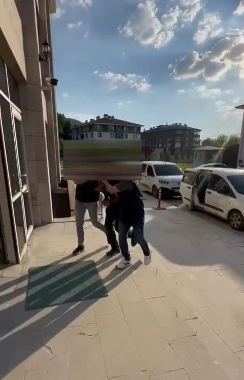 57 YIL 7 AY HAPİS CEZASI BULUNAN HÜKÜMLÜ KÜTAHYA’DA YAKALANDI
