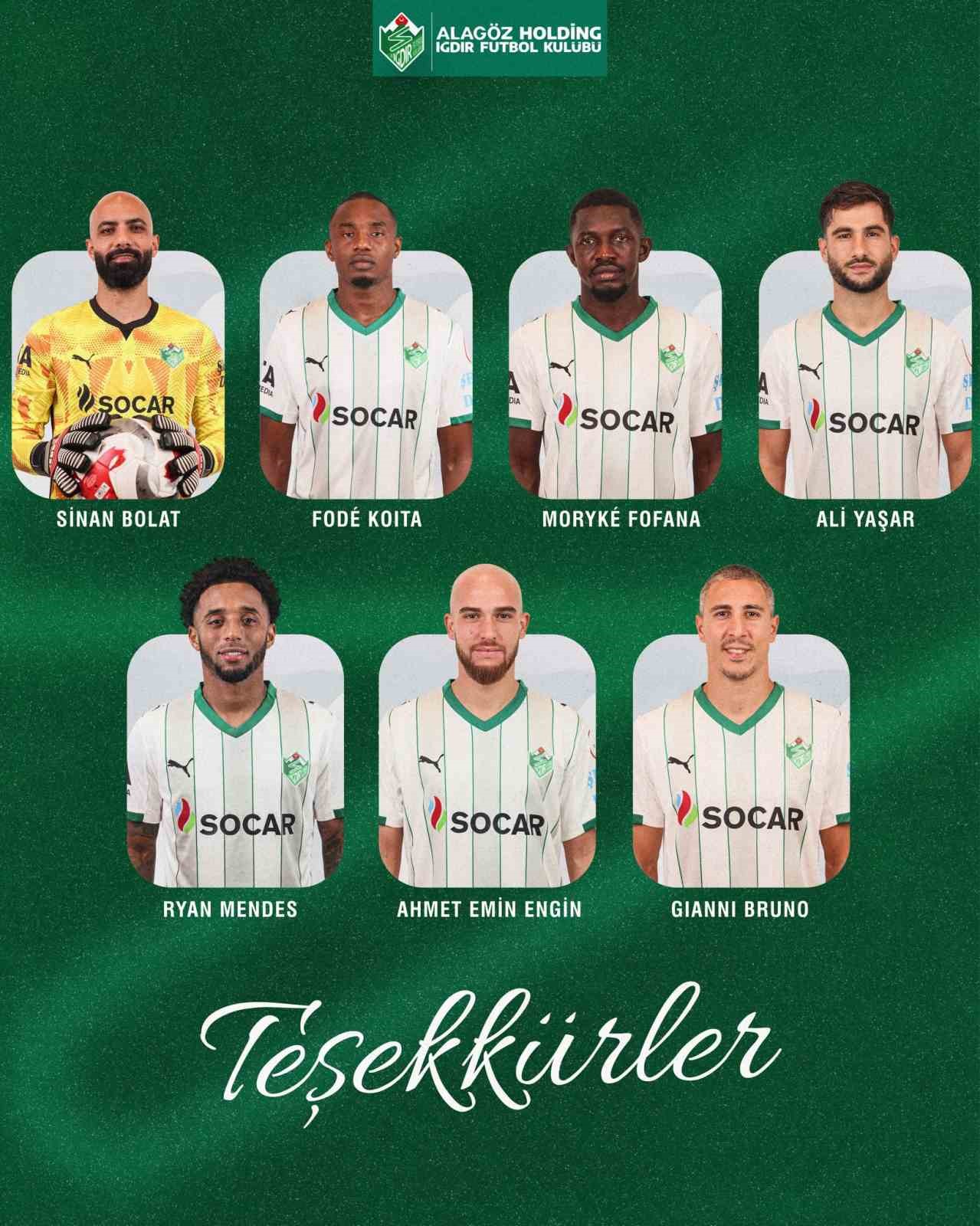 IĞDIR FK’DA 7 FUTBOLCUYLA YOLLAR AYRILDI