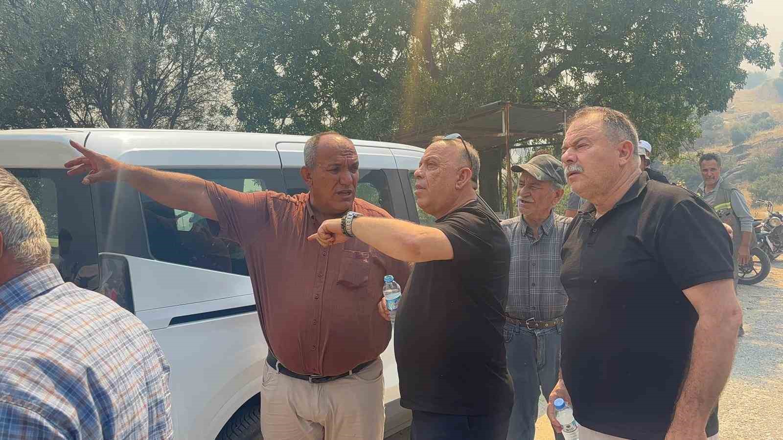 BOZDOĞAN BELEDİYE BAŞKANI ÖZEL, YANGIN BÖLGESİNDE ÇALIŞMALARI YERİNDE TAKİP EDİYOR