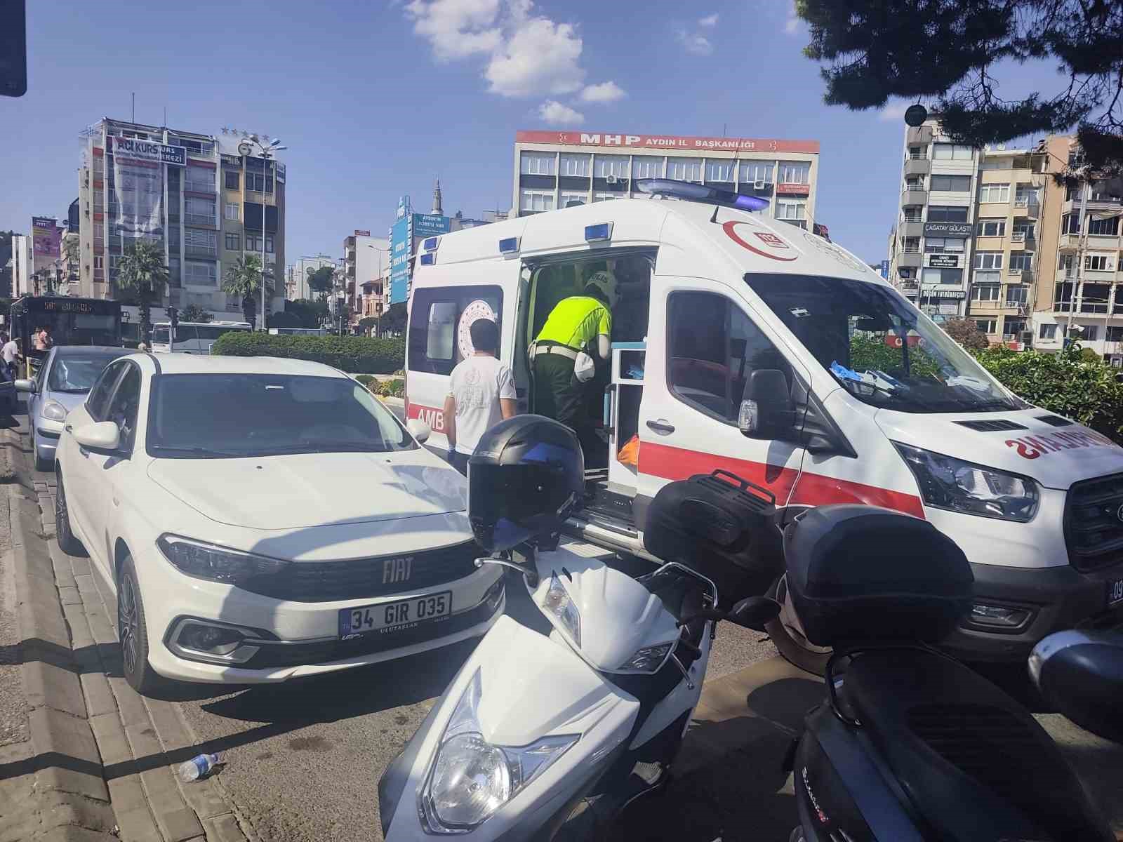 MOTOSİKLET 3 METRE SÜRÜKLENDİ, SÜRÜCÜ YARALANDI