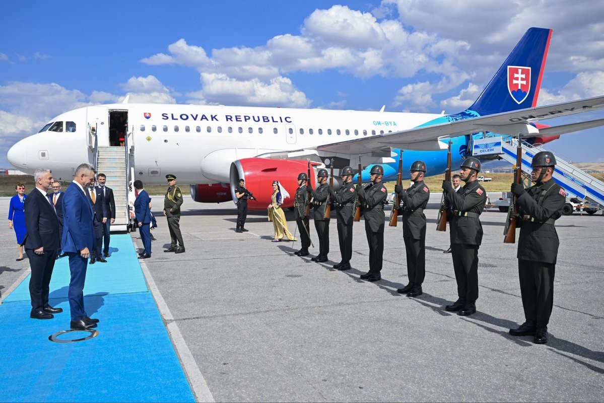 SLOVAKYA CUMHURBAŞKANI PELLEGRİNİ VE SLOVENYA BAŞBAKANI JANSA ANKARA’DA