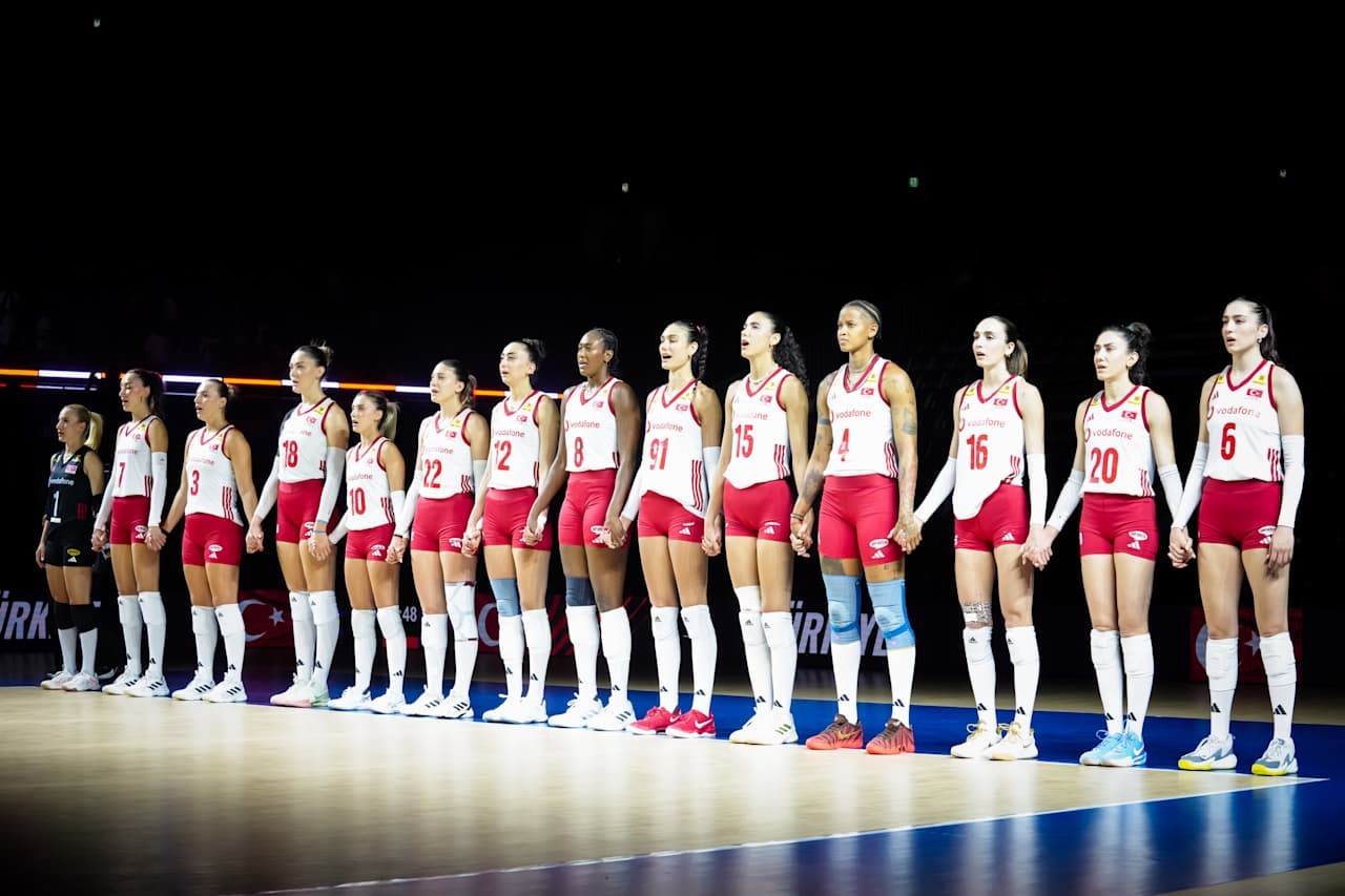 A MİLLİ KADIN VOLEYBOL TAKIMI, JAPONYA ETABINA GALİBİYETLE BAŞLADI