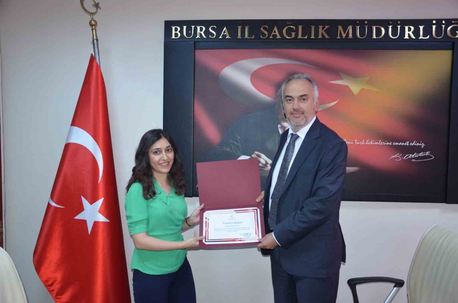 EBENİN DİKKATİ ANNE VE BEBEĞİ KURTARDI