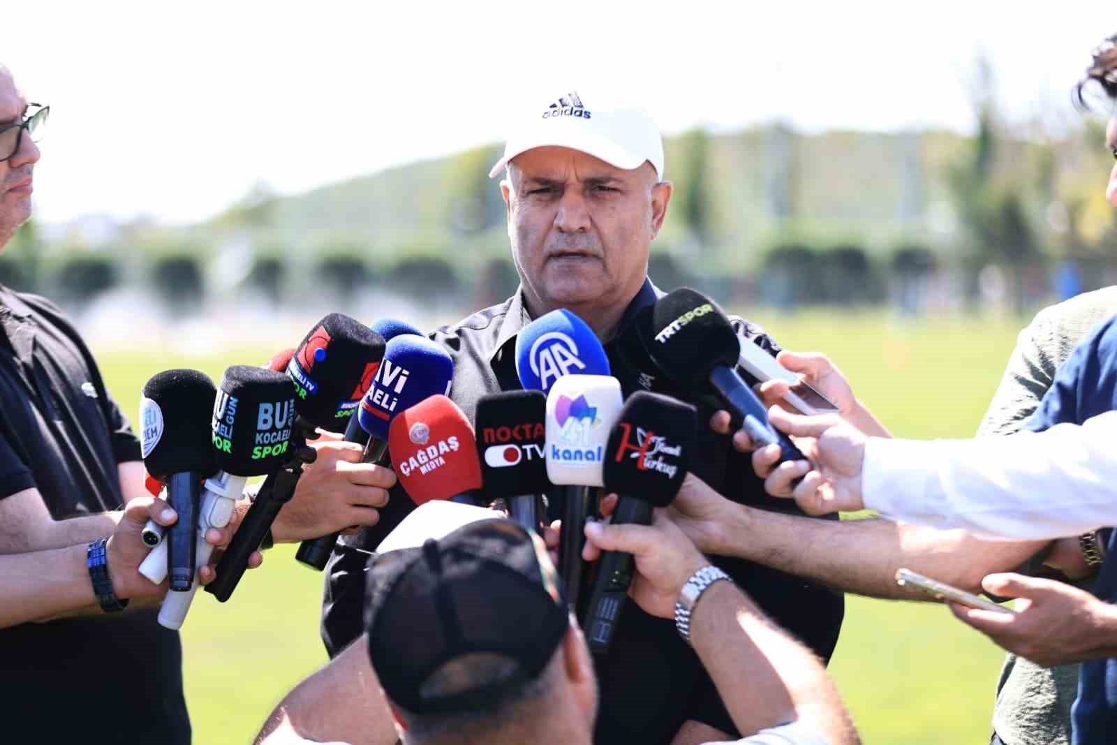 KOCAELİSPOR KULÜP BAŞKANI RECEP DURUL: "TAM YABANCI SERBESTLİĞİNE KARŞIYIZ"