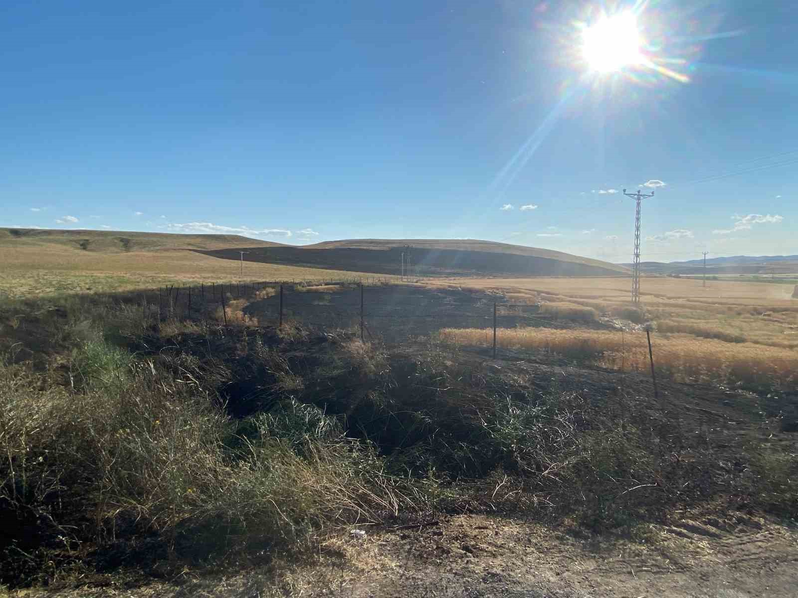 YOZGAT’TA ARAZİDE ÇIKAN YANGIN SÖNDÜRÜLDÜ
