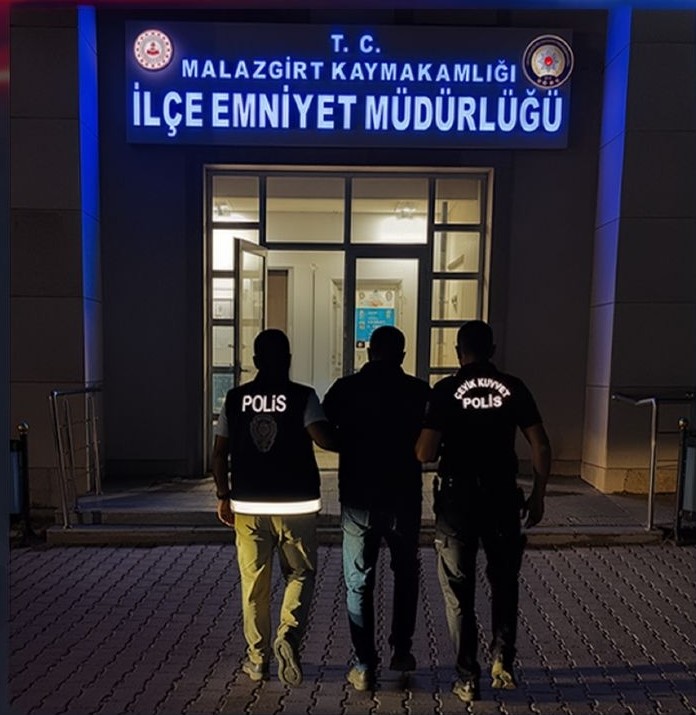 MUŞ’TA 10 YIL 8 AY HAPİS CEZASI BULUNAN FİRARİ HÜKÜMLÜ YAKALANDI