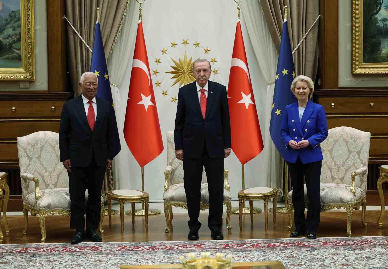 CUMHURBAŞKANI ERDOĞAN, AB KOMİSYONU BAŞKANI LEYEN VE AB KONSEYİ BAŞKANI COSTA’YI KABUL ETTİ