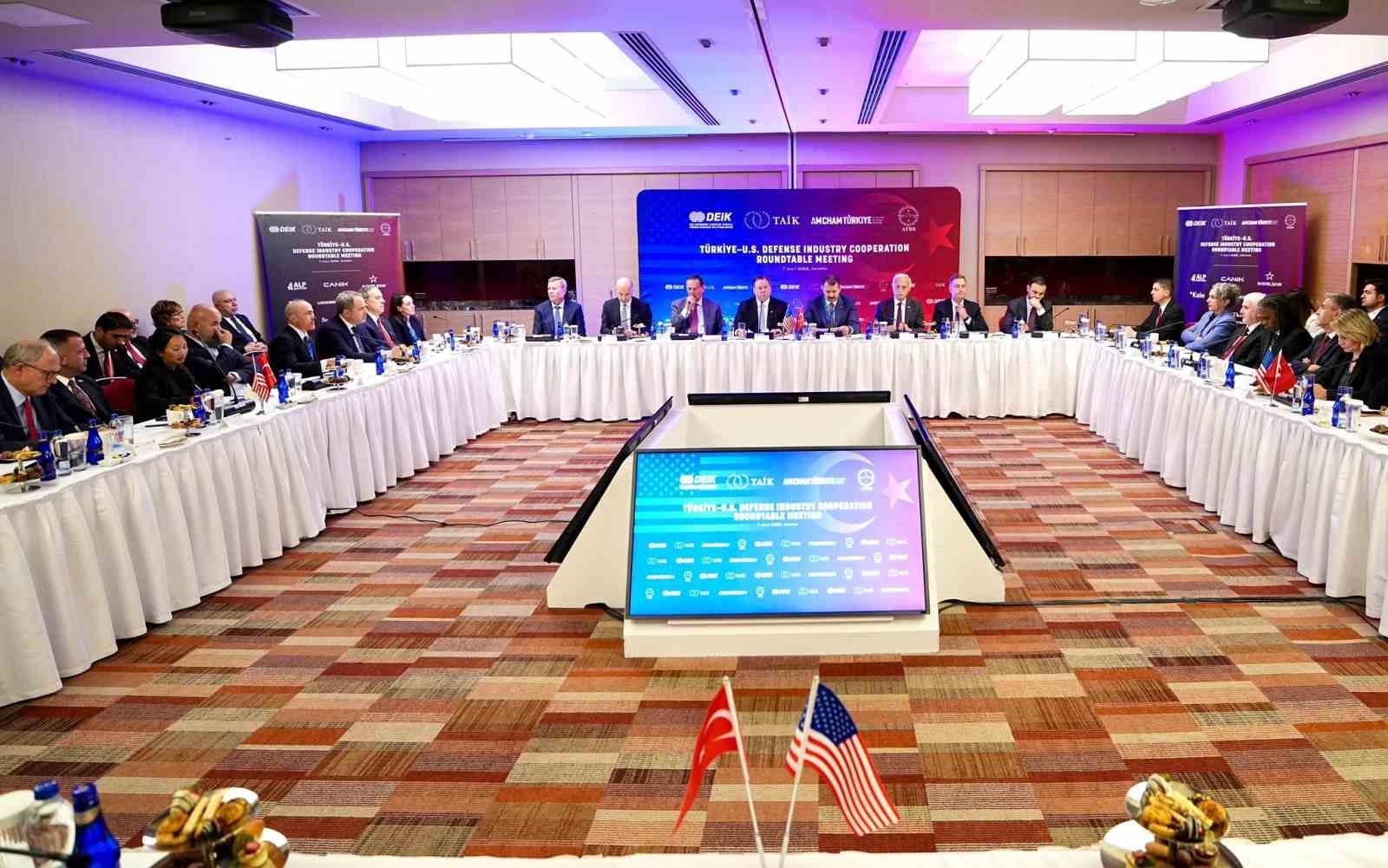 CANİK, NATO ZİRVESİ’NDE TÜRKİYE-ABD İLİŞKİLERİNE KATKI SAĞLADI