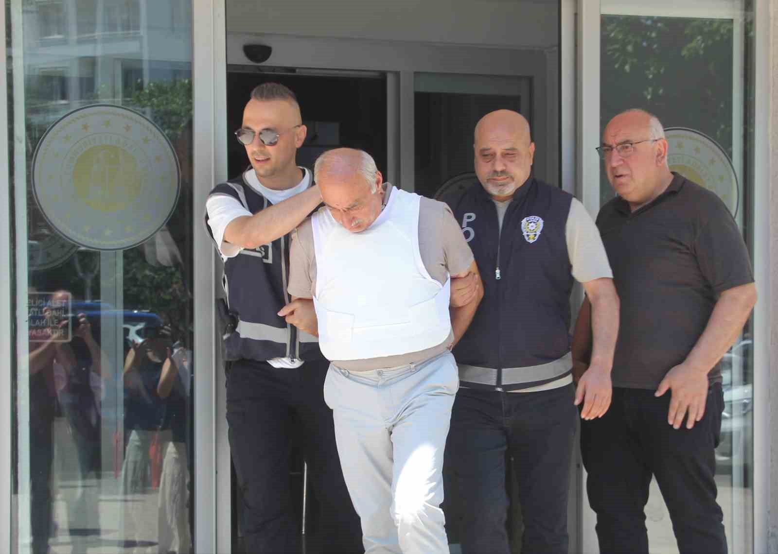 KARDEŞ KATLİAMINDA ZANLI TUTUKLANDI: ÇELİK YELEKLE CEZAEVİNE GÖTÜRÜLDÜ