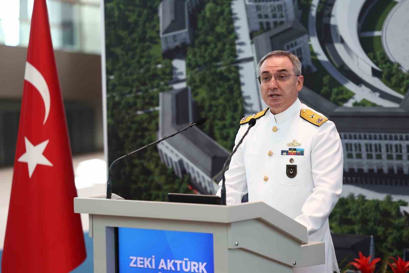 MSB: "TSK, KENDİSİNE TEHDİT OLUŞTURMAYAN HİÇ KİMSE İÇİN TEHDİT DEĞİLDİR"