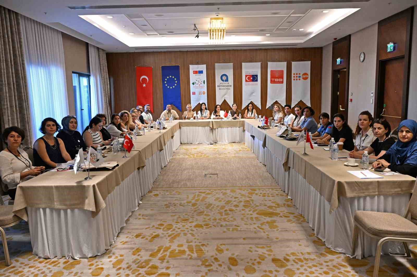 ANTALYA, KADIN DOSTU KENT VİZYONUNU GÜÇLENDİRİYOR
