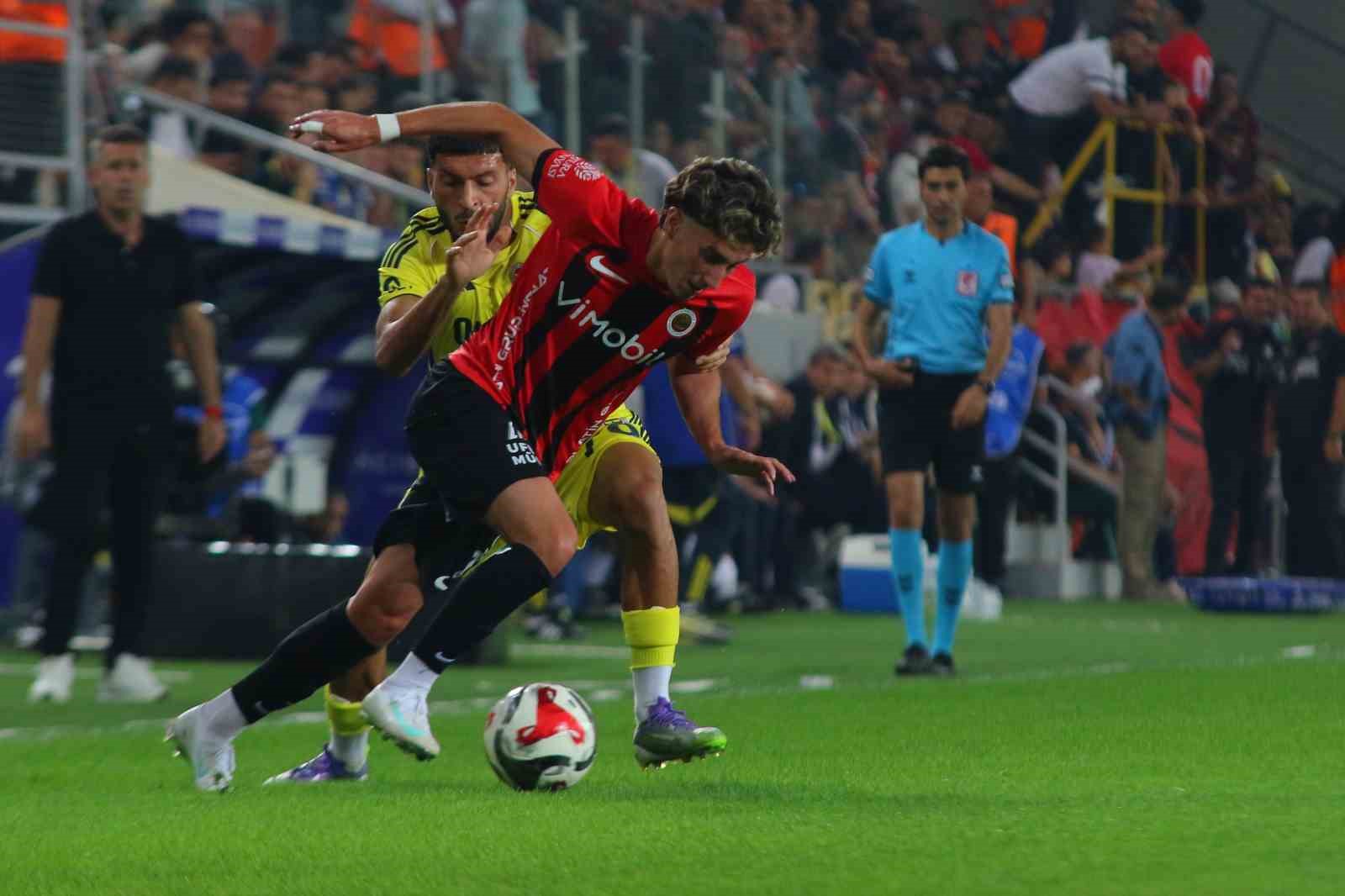 GENÇLERBİRLİĞİ İLK HAFTA FENERBAHÇE İLE KARŞILAŞACAK