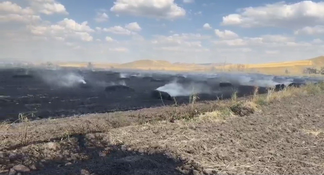 YOZGAT’TA ÖRTÜ YANGINI TARIM ARAZİLERİNE SIÇRADI