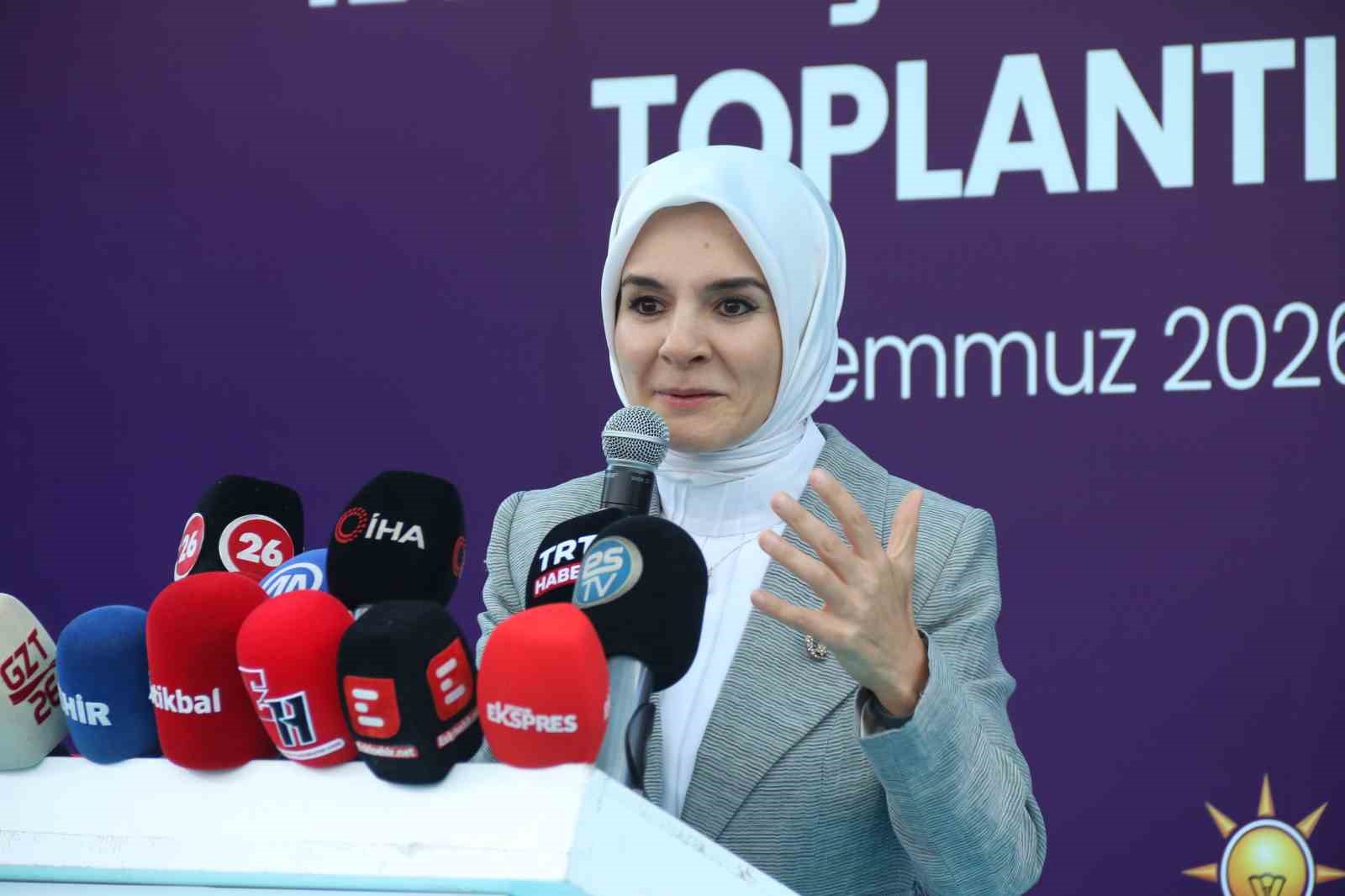 BAKAN GÖKTAŞ’IN ESKİŞEHİR MESAİSİNE DAMGA VURAN SEVİMLİ MİSAFİRLER