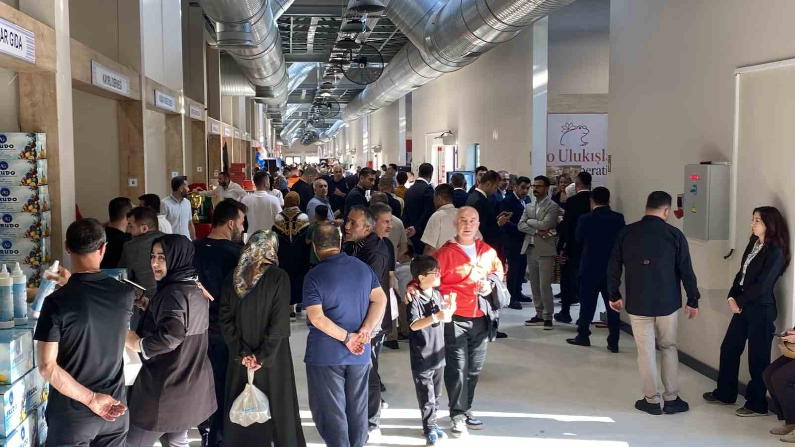 İSTANBUL’DA NİĞDE TANITIM GÜNLERİ’NE YOĞUN İLGİ