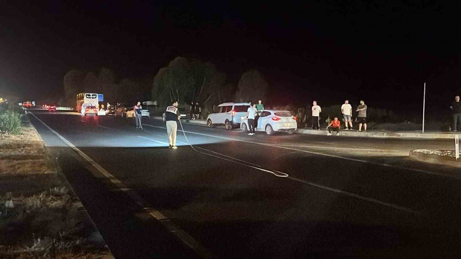 ALANYA’DA YOLUN KARŞISINA GEÇERKEN YOLCU OTOBÜSÜNÜN ÇARPTIĞI YAŞLI ADAM HAYATINI KAYBETTİ