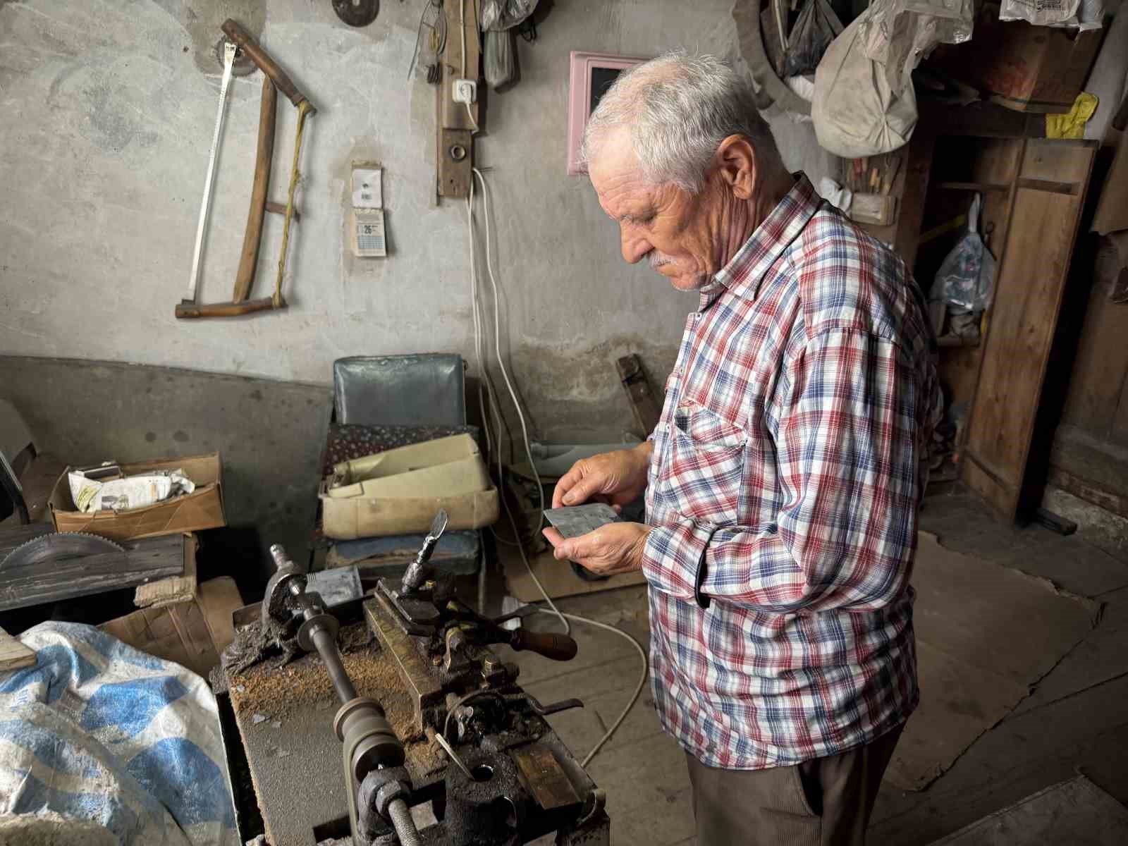 BOLU’DA 50 YILDIR MANDA BOYNUZUNDAN TARAK YAPIYOR
