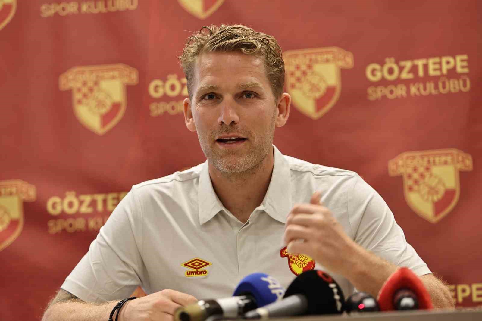 RASMUS ANKERSEN: "YABANCI KURALINDAN MEMNUNUM"