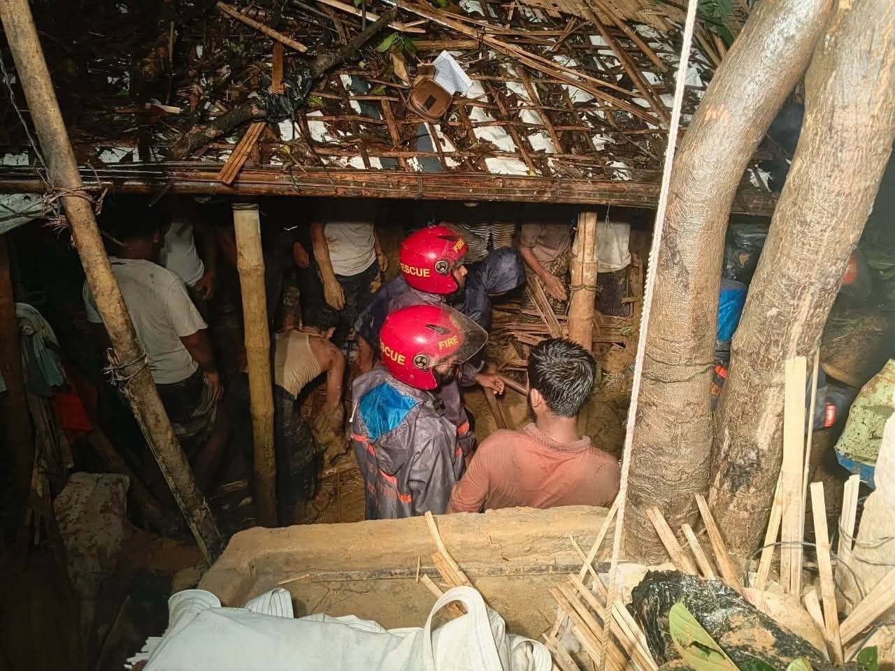 BANGLADEŞ’TE SEL VE TOPRAK KAYMASI: 44 ÖLÜ