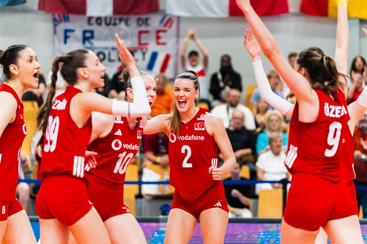 U18 KADIN MİLLİ VOLEYBOL TAKIMI, AVRUPA İKİNCİSİ