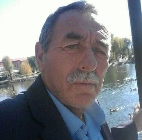 KAZA SONRASI OLAY YERİNDEN KAÇMAK İSTEYEN ŞAHIS, MİNİBÜSÜ VATANDAŞLARIN VE POLİSİN ÜZERİNE SÜRDÜ: 1 ÖLÜ, 1’İ POLİS 2 YARALI