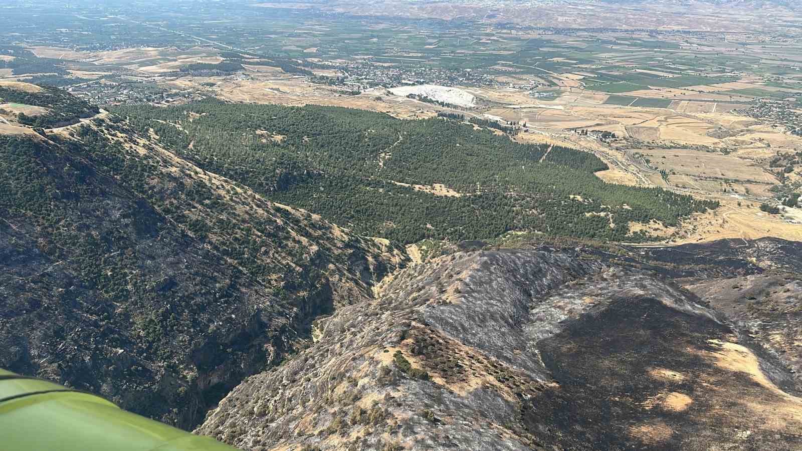DENİZLİ’DE KORKUTAN YANGIN KONTROL ALTINA ALINDI