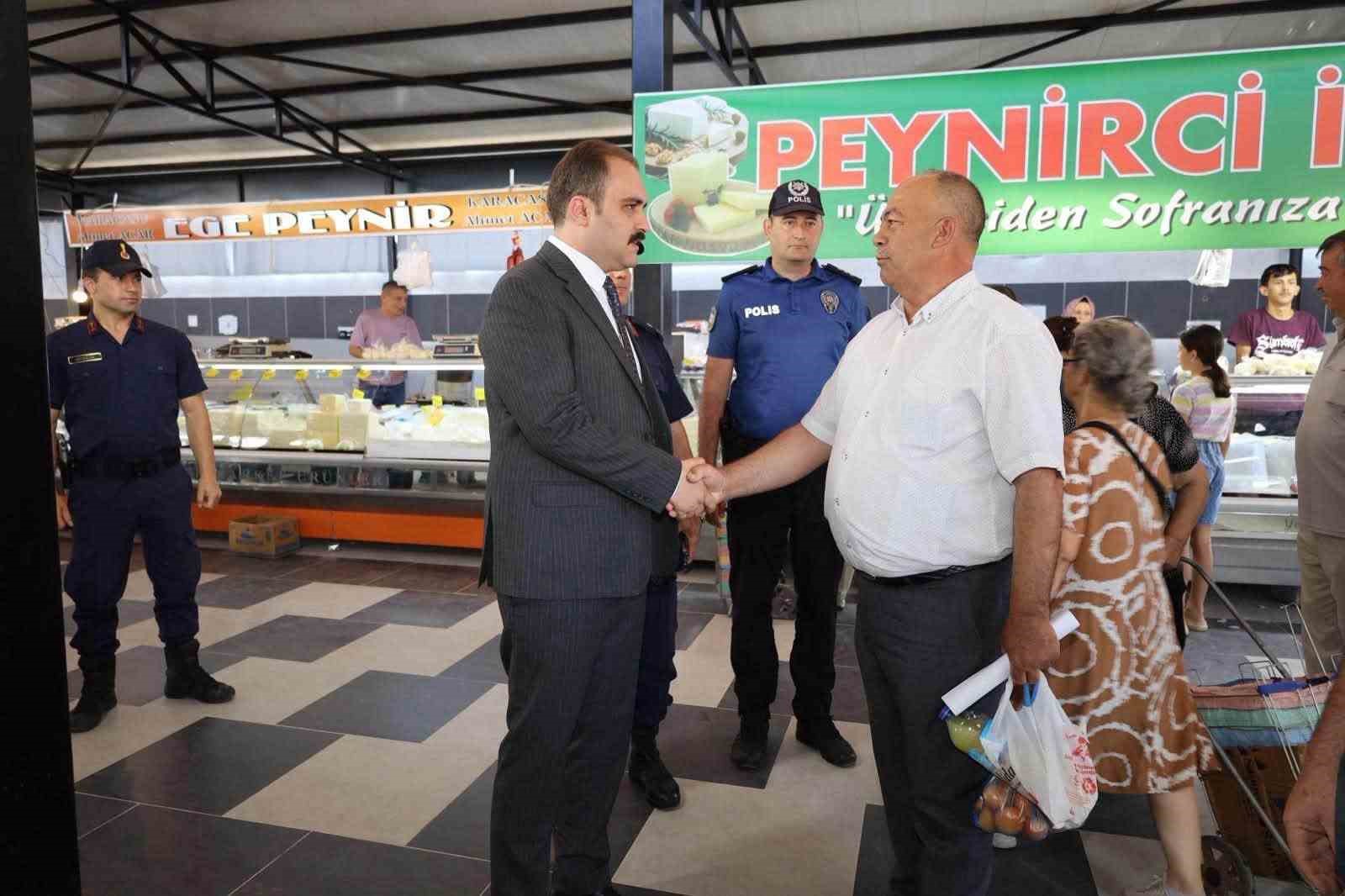 KAYMAKAM BATTAL, PAZARCI ESNAFI VE VATANDAŞLARLA BULUŞTU