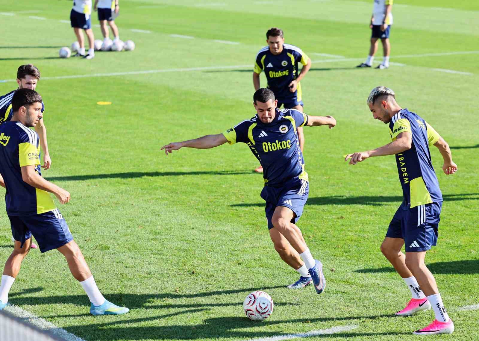 FENERBAHÇE, AVUSTURYA’DAKİ HAZIRLIKLARINA DEVAM ETTİ