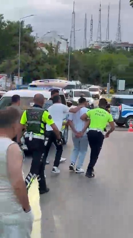 EDİRNE’DE İKİ AİLE ARASINDAKİ KAVGAYI POLİS AYIRDI