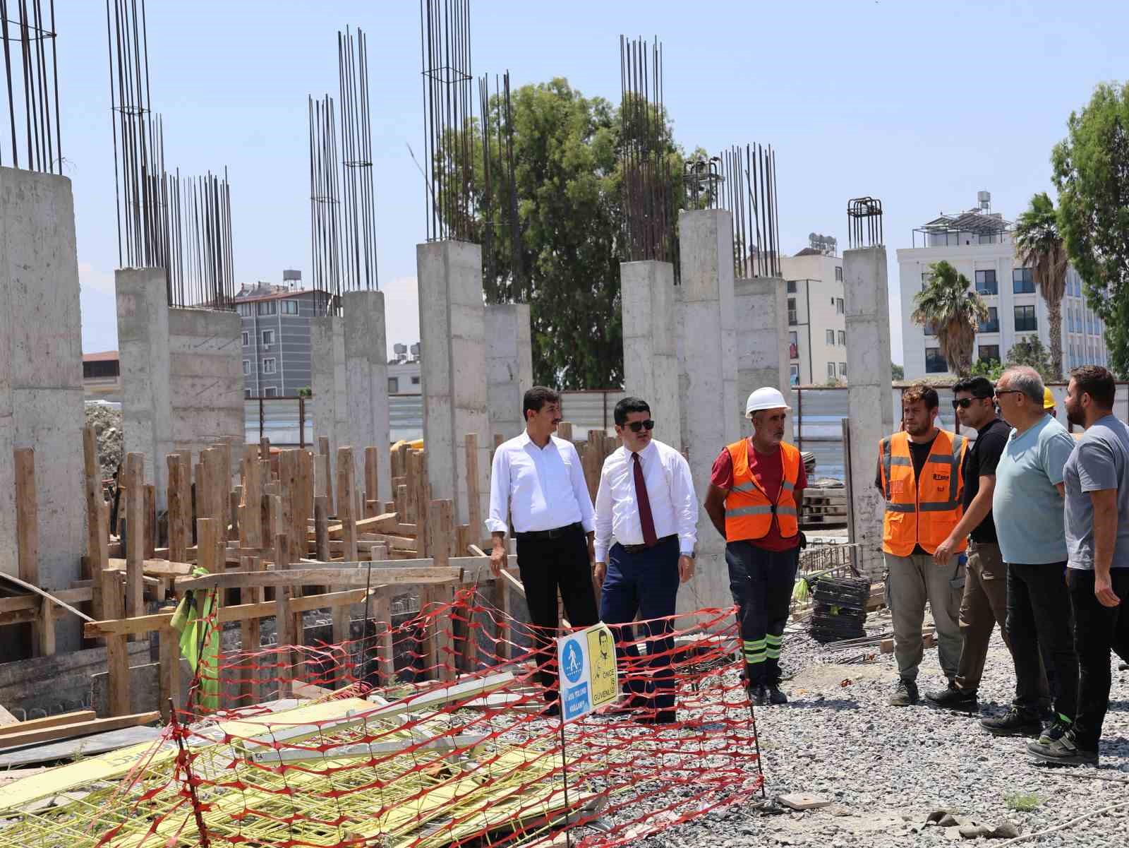 ARSUZ’DA ANAOKULU İNŞAATLARINDA ÇALIŞMALAR SÜRÜYOR