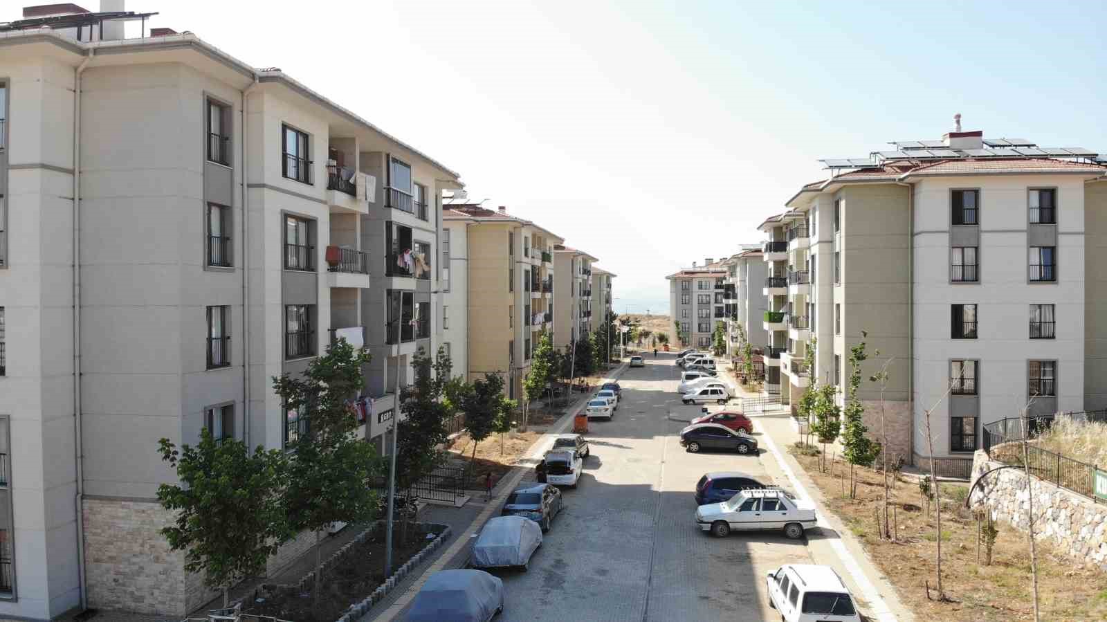 BAĞIŞ DEĞİL GÜVEN KAZANDIRDI: BAYKAR KONUTLARI ÖRNEK OLDU