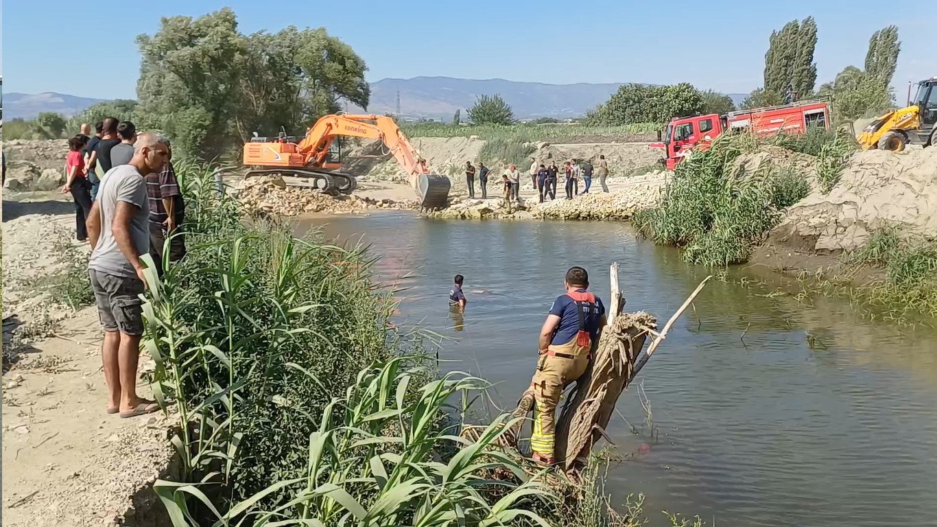MANİSA’DA ACI OLAY: 12 YAŞINDAKİ ÇOCUK DEREDE BOĞULDU