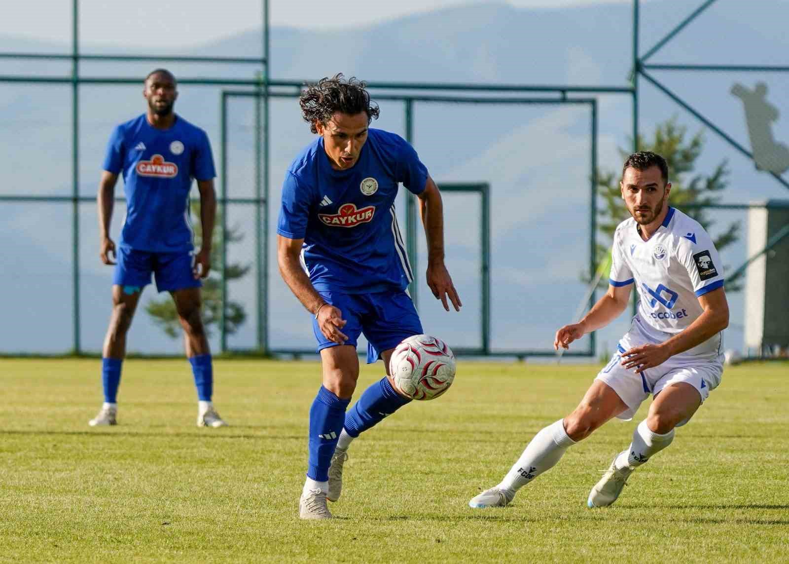 HAZIRLIK MAÇI: ÇAYKUR RİZESPOR: 3 - FC DİNAMO BATUMİ: 0