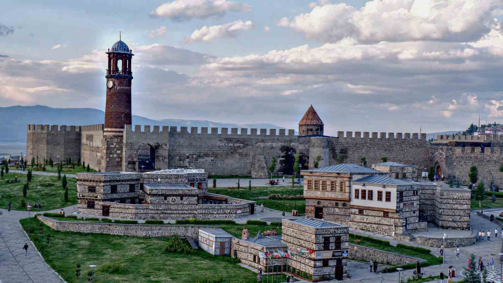 OSMANLI’NIN DOĞU PLANI BU HARİTADA SAKLIYDI