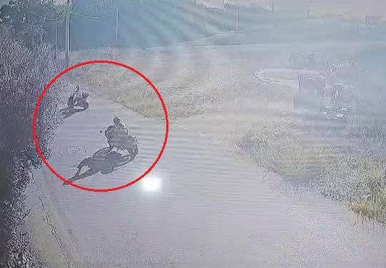MANAVGAT’TA İKİ MOTOSİKLET ÇARPIŞTI: 2 YARALI