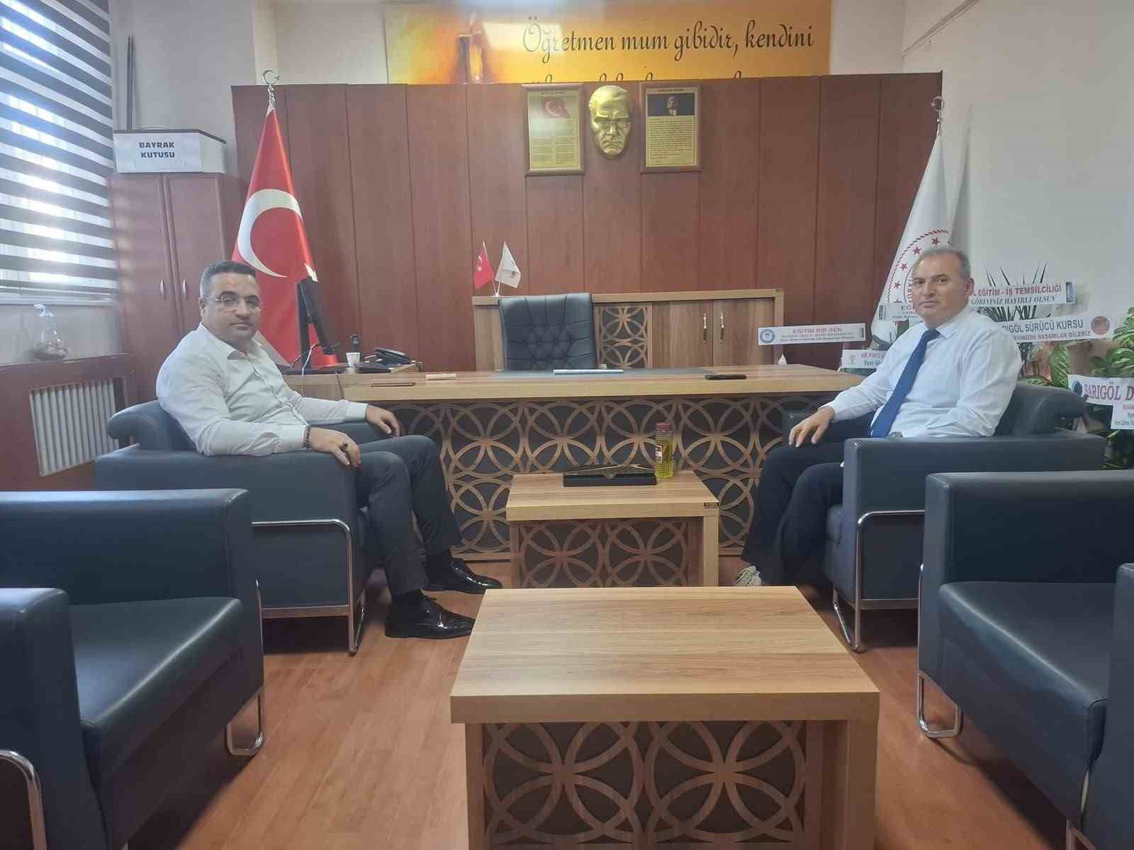 KAYMAKAM DALAK’TAN EĞİTİME DESTEK MESAJI