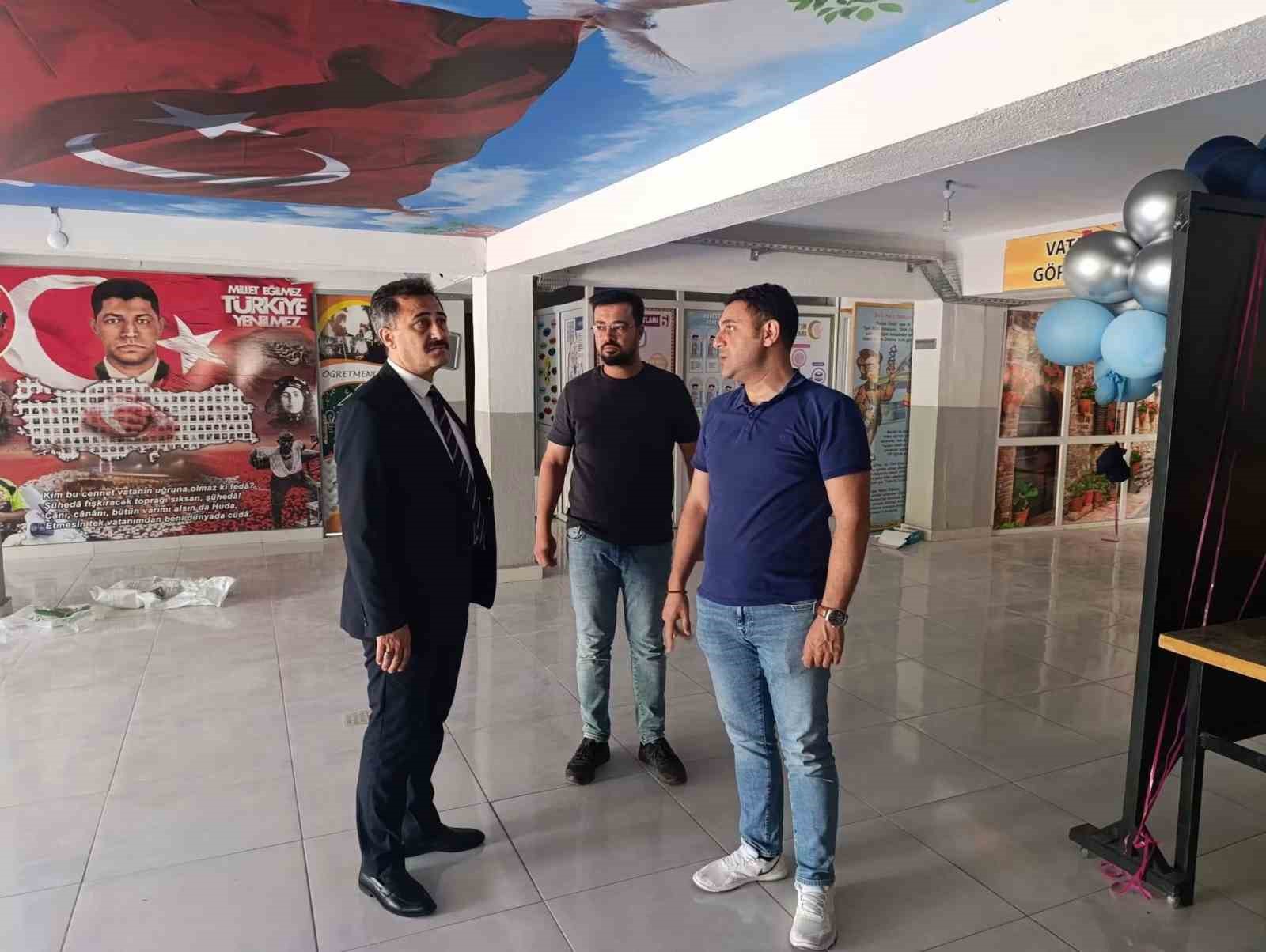 BOLVADİN’DEKİ OKULLARDA BAKIM VE ONARIM ÇALIŞMALARI SÜRÜYOR