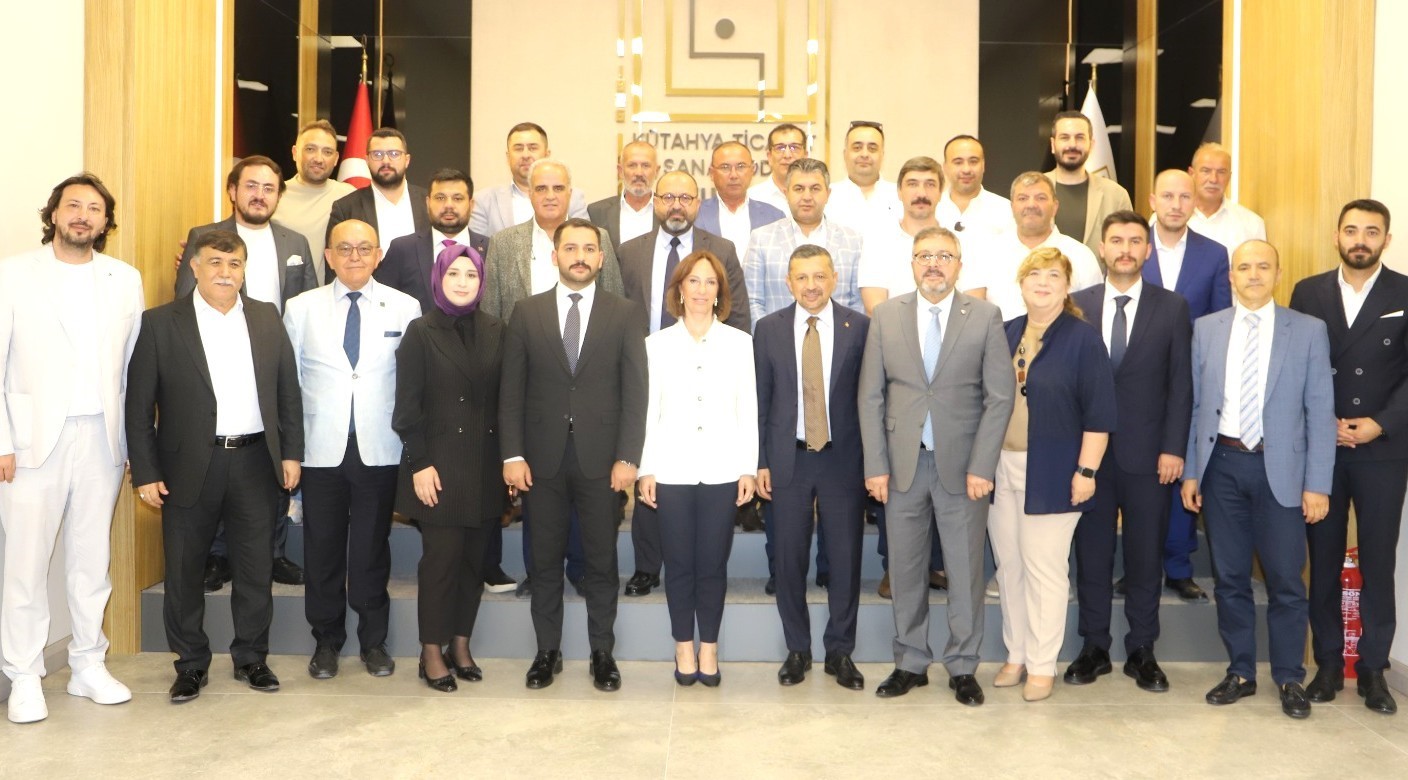 MHP HEYETİNDEN KUTSO’YA ZİYARET: KÜTAHYA’NIN EKONOMİK GELECEĞİ İÇİN ORTAK İSTİŞARE