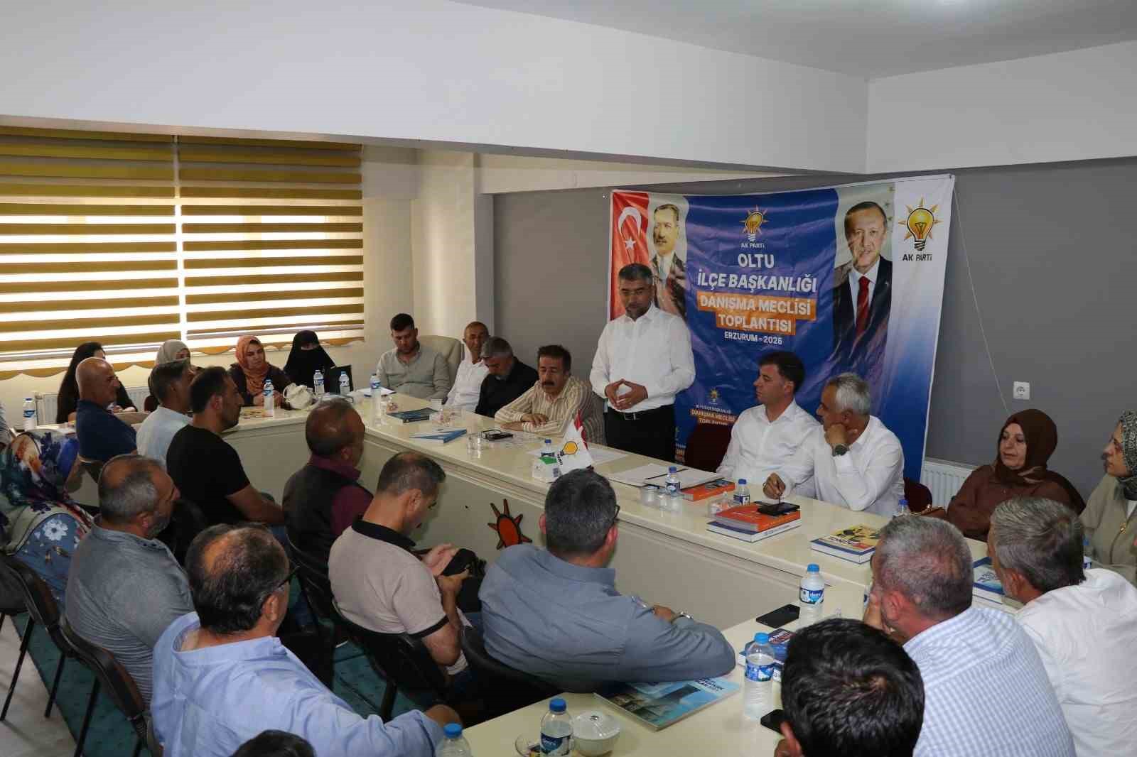 AK PARTİ OLTU’DA 2026 DANIŞMA MECLİSİ TOPLANTISINI GERÇEKLEŞTİRDİ