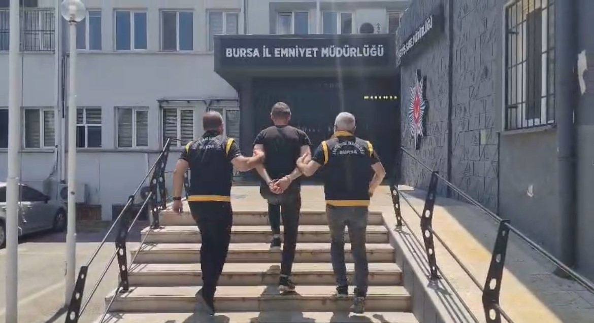 POMPALI DEHŞETİNİN ŞÜPHELİSİ CİNAYET BÜRO EKİPLERİNE YAKALANDI