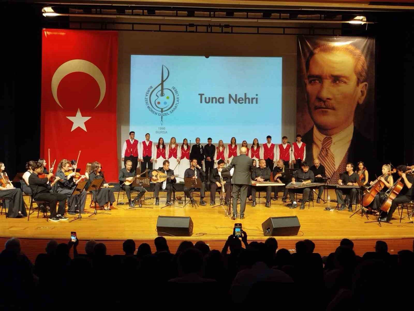 BURSA’NIN KAYIP EZGİLERİ 15 TEMMUZ DESTANIYLA YANKILANDI