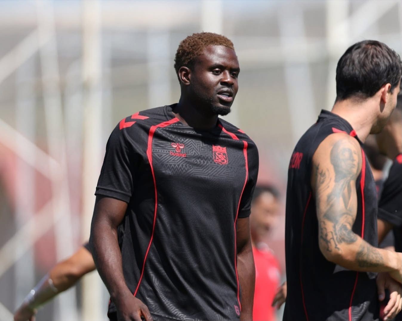 SİVASSPOR, KİMPİOKA İLE YOLLARI AYIRDI