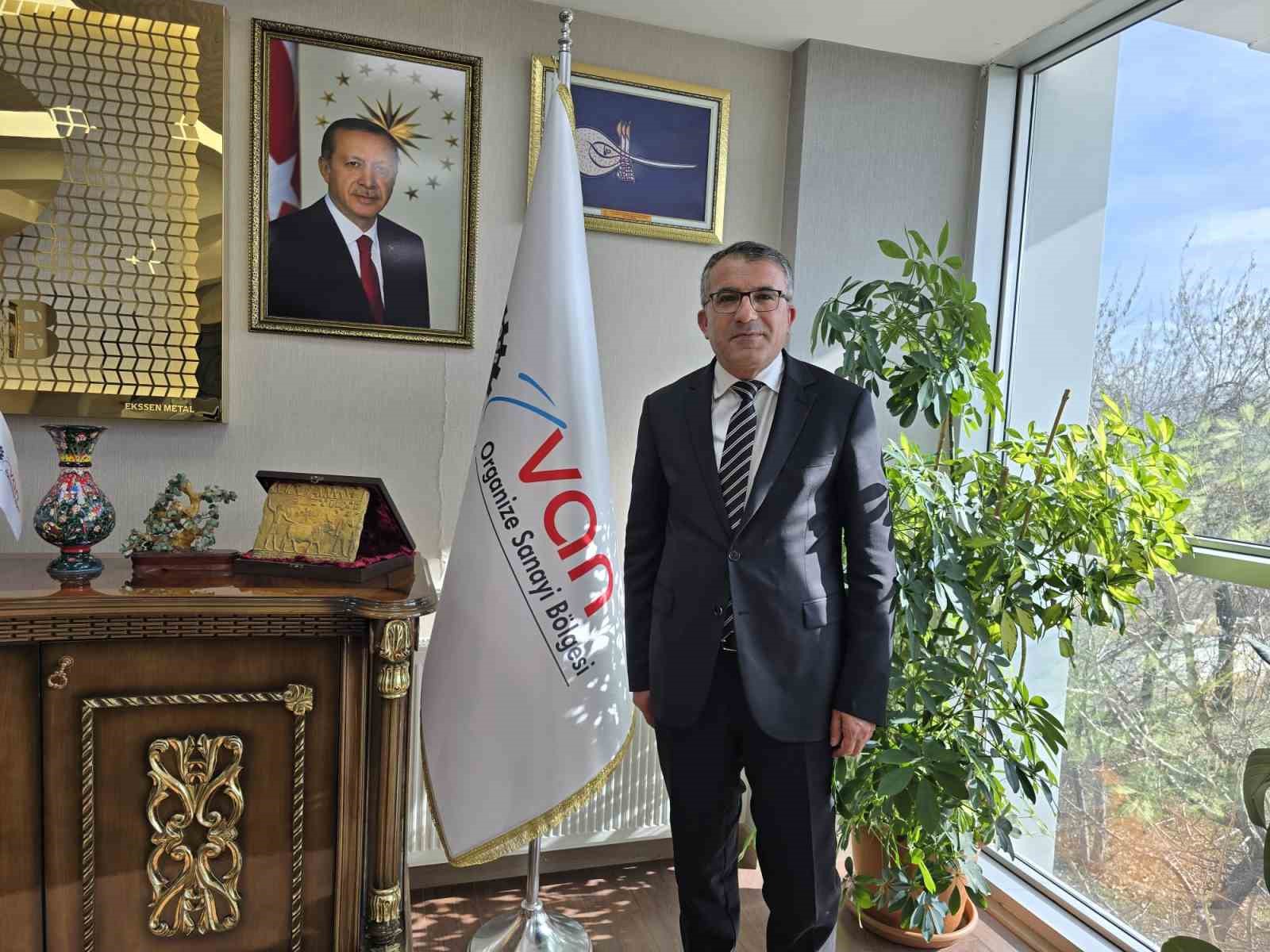 VAN OSB BAŞKANI MEMET ASLAN’DAN SINIR KAPISI ÇAĞRISI: "GELİNCİK VE ÇİLLİ KAPILARI BÖLGE SANAYİSİ İÇİN HAYATİ ÖNEM TAŞIYOR"