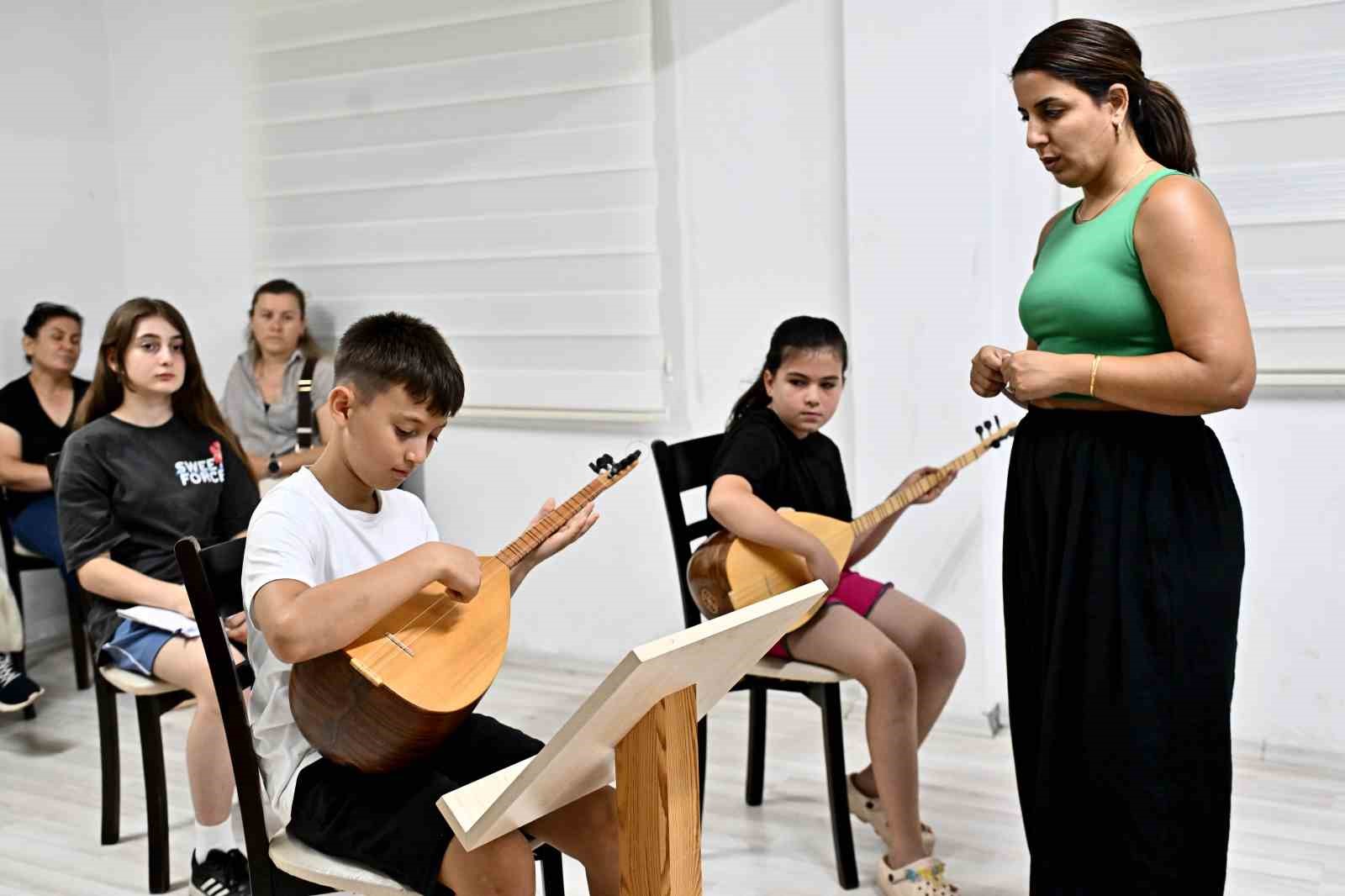BAĞLAMANIN SESİ DEĞİRMENÖNÜ’NDE YANKILANIYOR