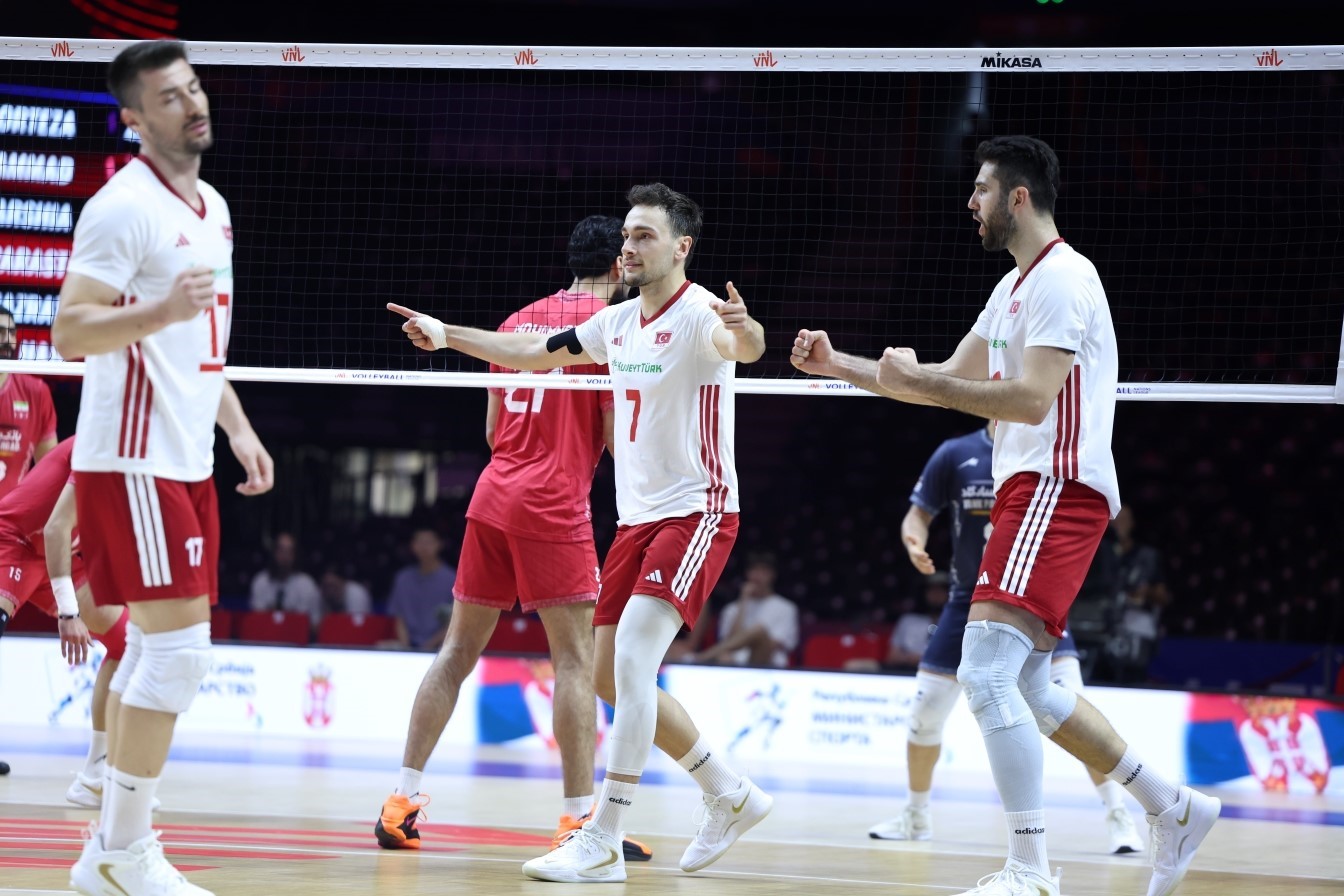 A MİLLİ ERKEK VOLEYBOL TAKIMI, TARİHİNDE İLK KEZ MİLLETLER LİGİ’NDE ÇEYREK FİNALDE