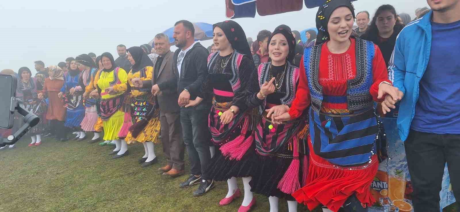 196. ALACA YAYLASI OTÇU ŞENLİĞİ