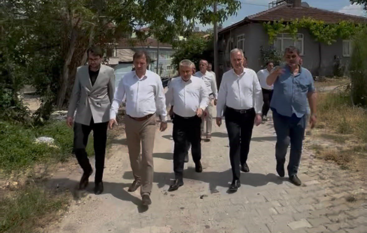 İNEGÖL BELEDİYESİ KIRSALDA ÜST YAPI HAMLESİNİ SÜRDÜRÜYOR