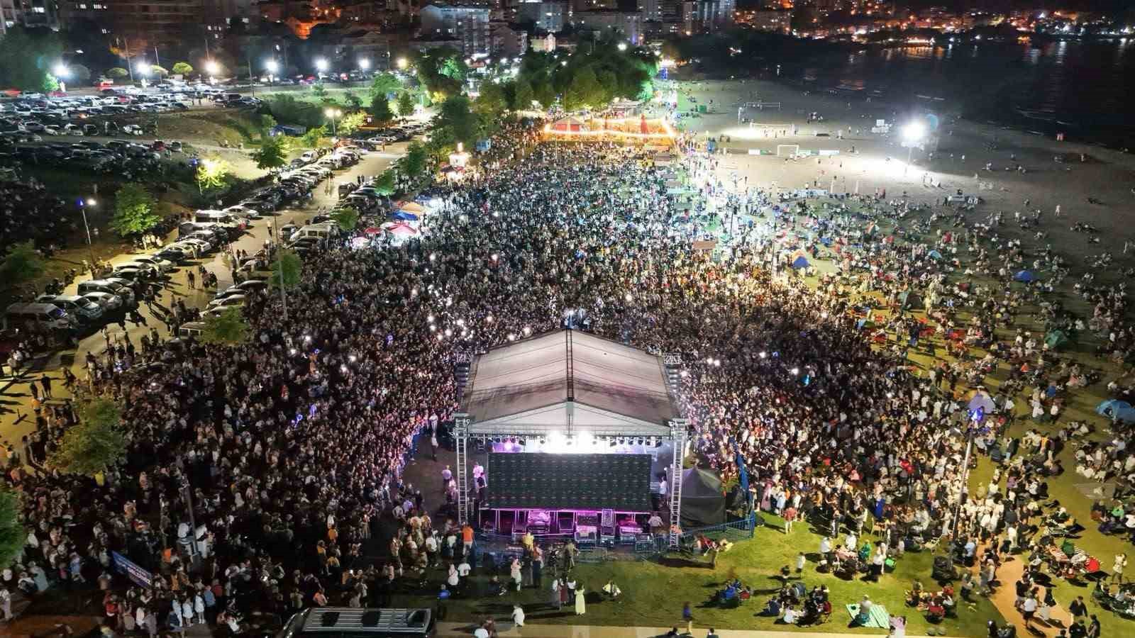 FATSA’DA 8 GÜN SÜREN 13. ÇINAR FESTİVALİ TAMAMLANDI
