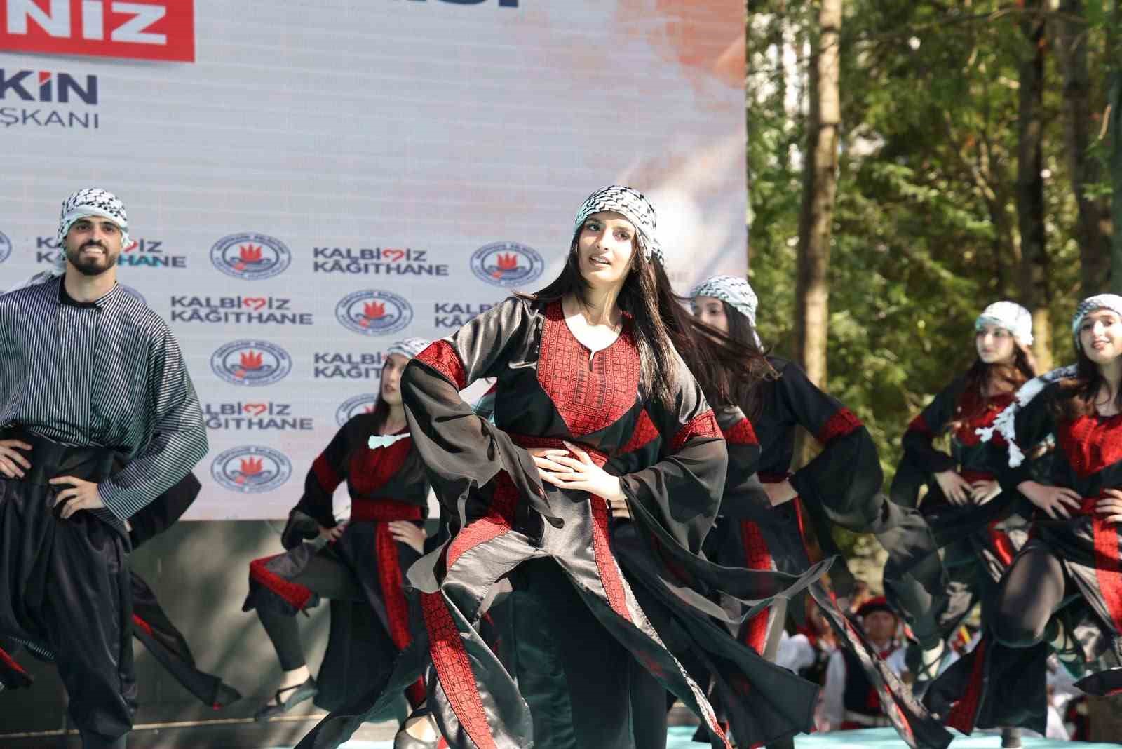 KAĞITHANE’DE ÇİFTE ŞÖLEN