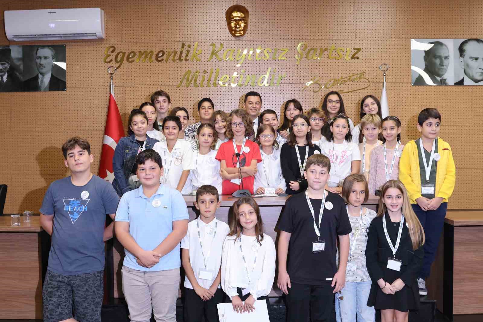 MARMARİS’TE ÇOCUK MECLİSİ İÇİN BAŞVURULAR BAŞLADI